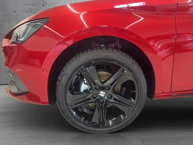 Seat Leon view 4