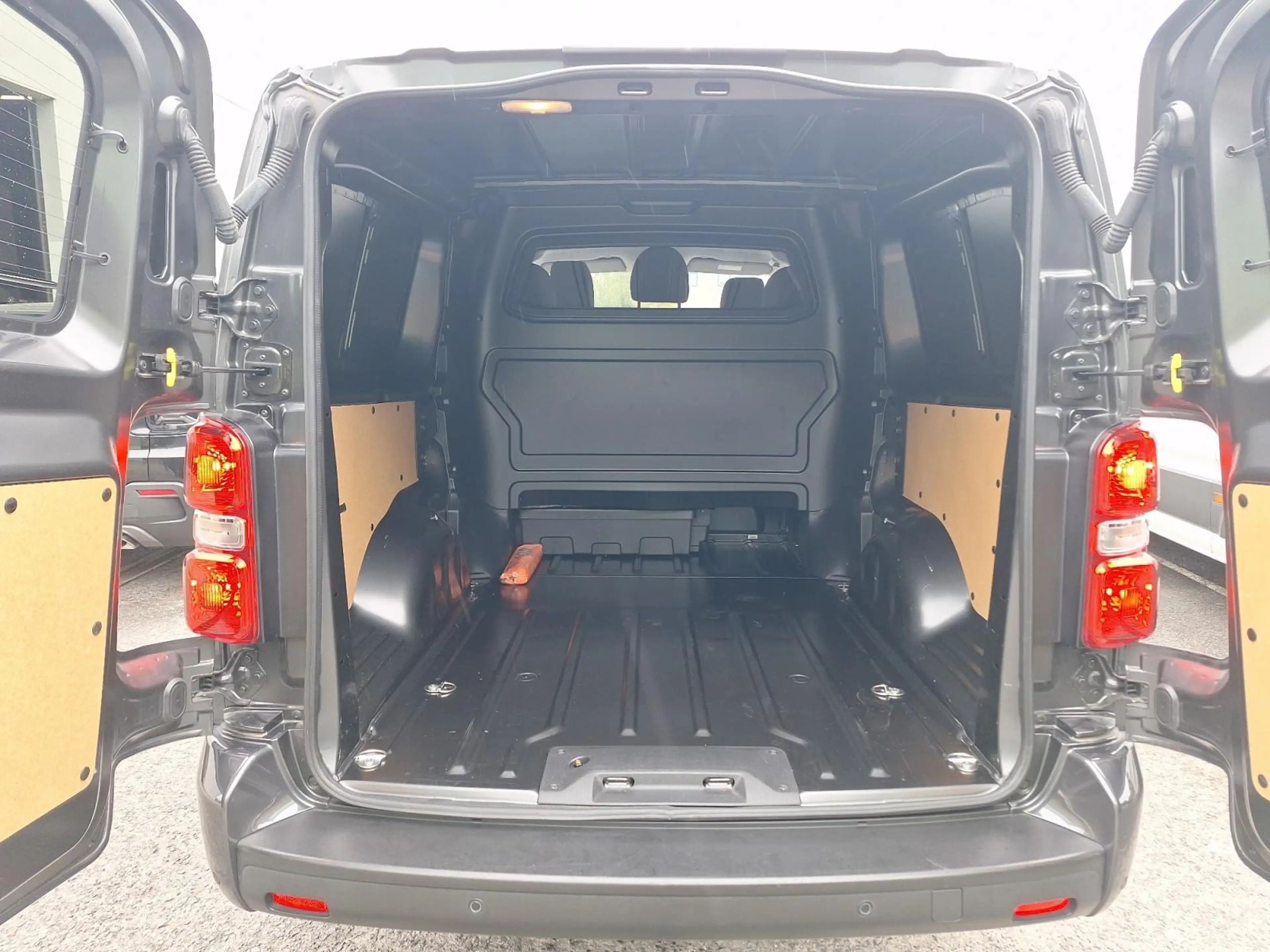 Opel Vivaro DUBBELE CABINE 5-ZIT AUTOMAAT *CAMERA ACHTER*SENSO — photo 6