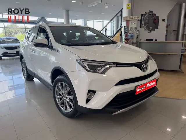 Toyota RAV4 2.0 D-4D Advance