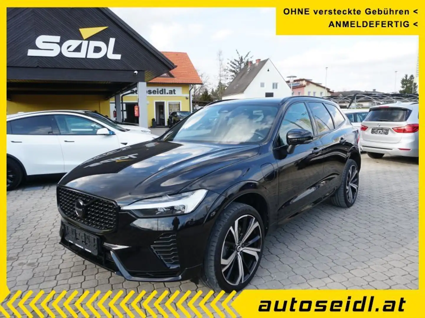 Volvo XC60 T6 AWD R-Design Geartronic *TOPAUSSTATTUNG* Schwarz - 1