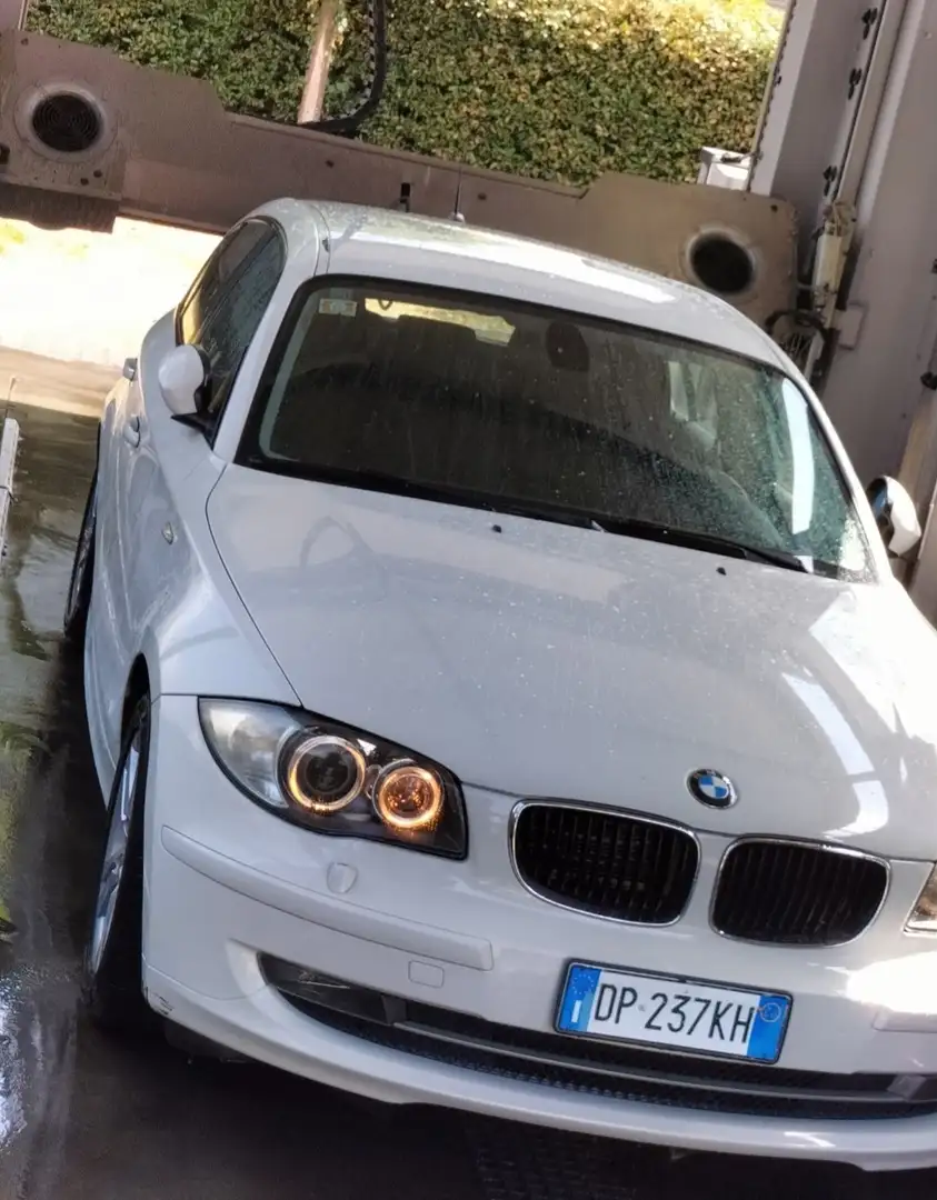 BMW 118 118d 5p 2.0 Eletta 143cv dpf - 2