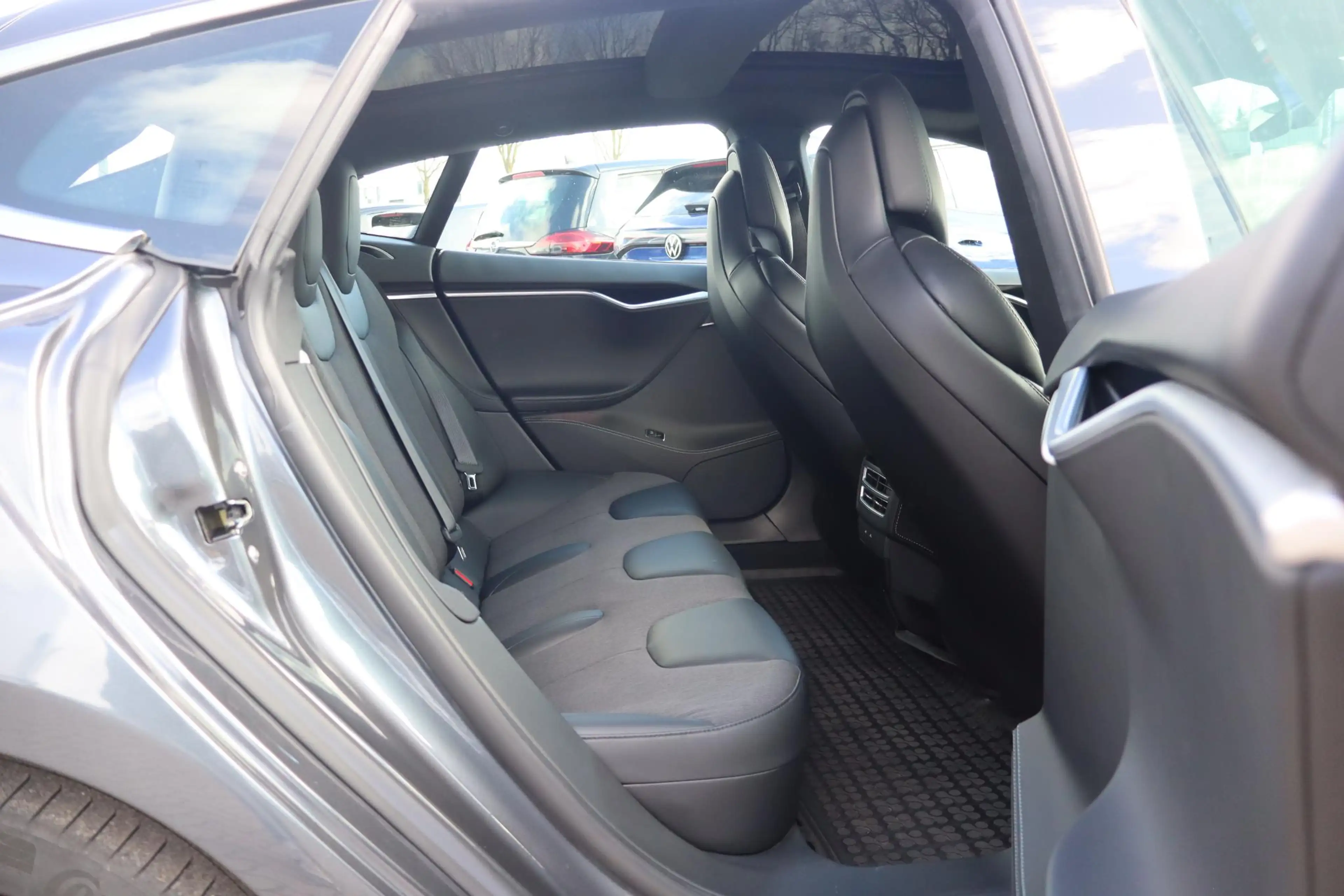 Tesla Model S 75D Base SOH 89% | Elek panoramadak | Climate Pack — photo 17