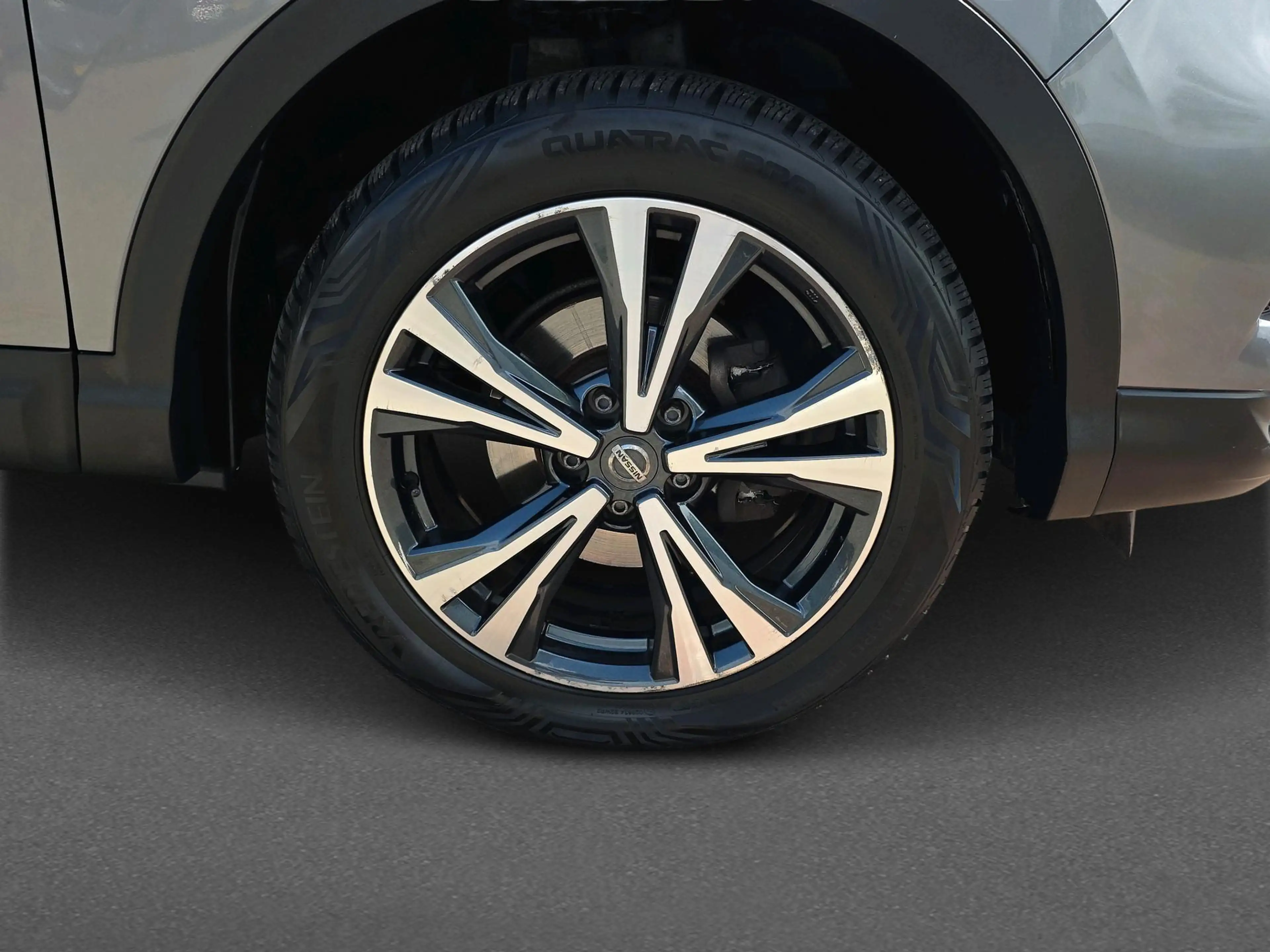 Nissan Qashqai 1.2 N-Connecta — photo 11