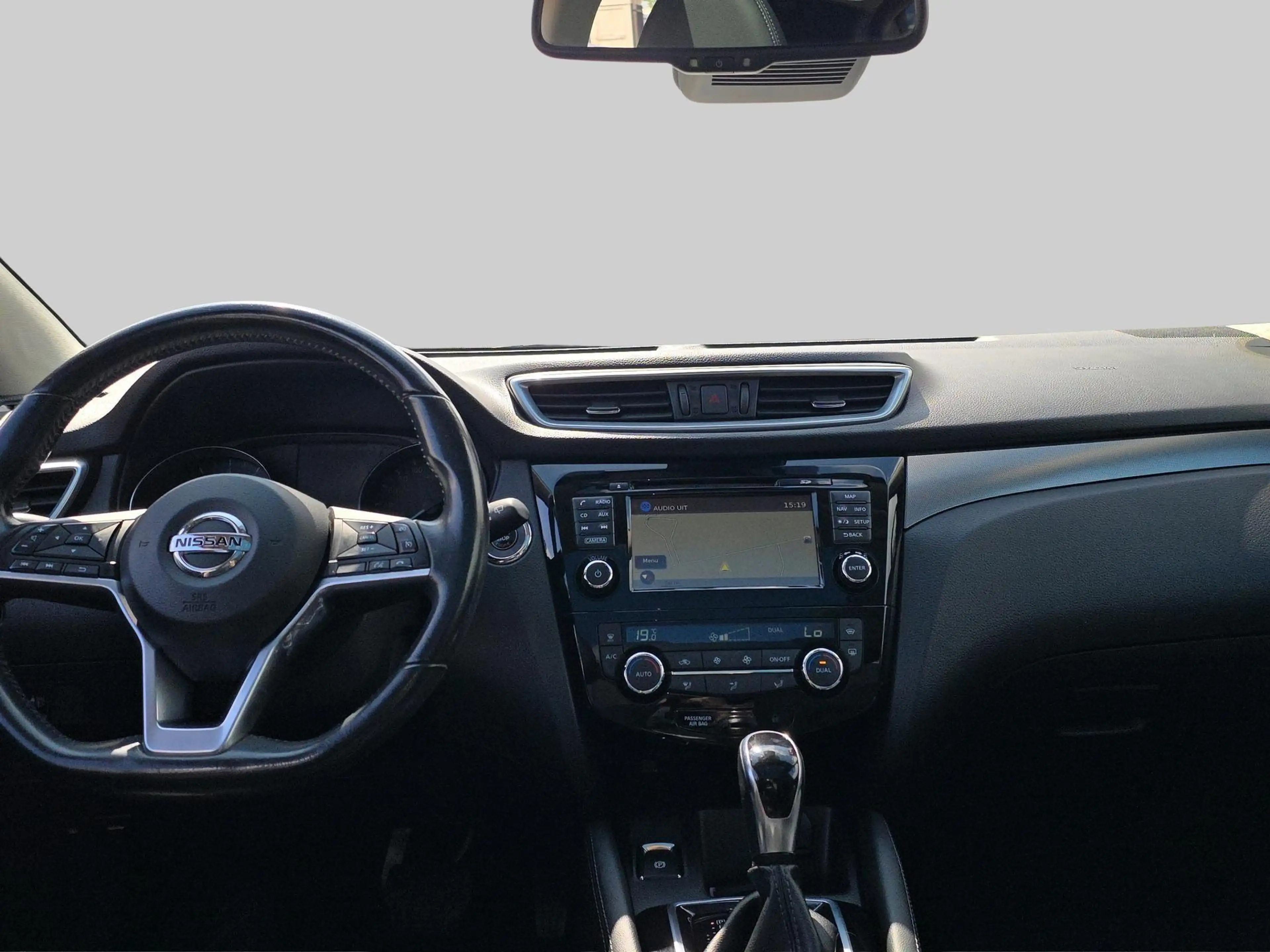 Nissan Qashqai 1.2 N-Connecta — photo 5