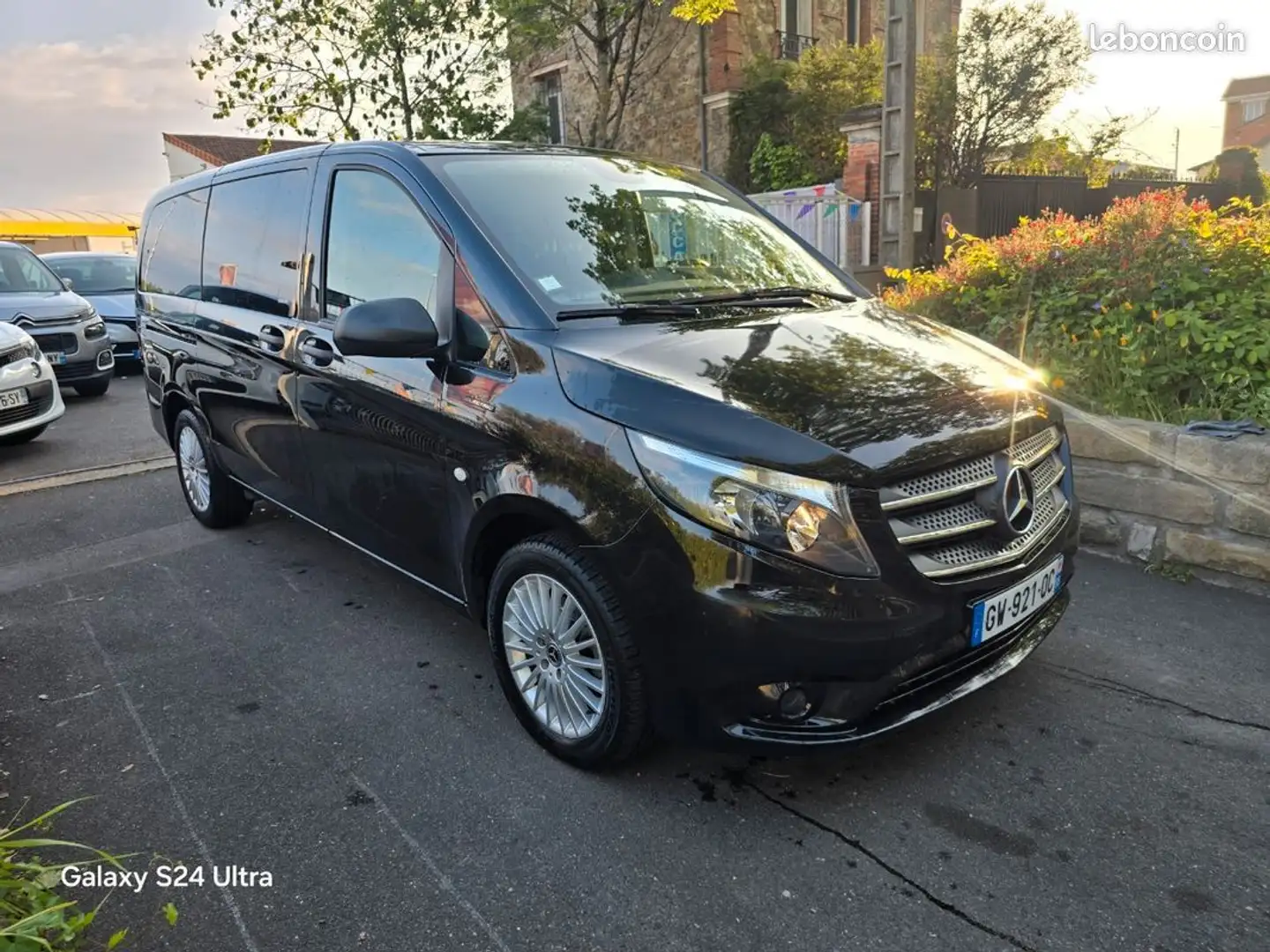 Mercedes-Benz Vito Mercedes E-Vito tourer Électriques Pro 8places Noir - 2