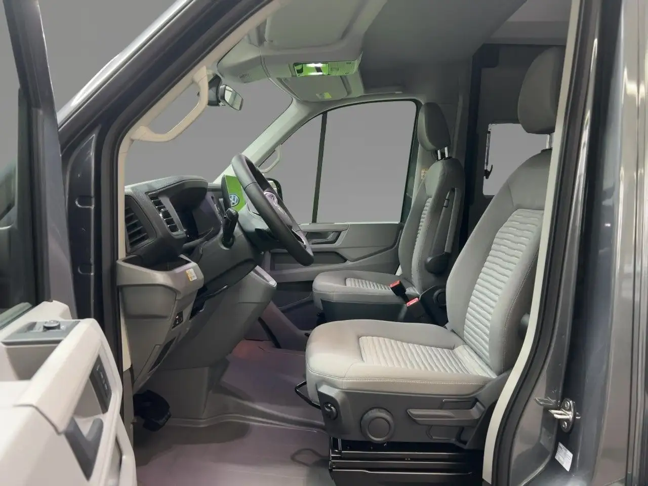 Volkswagen Grand California DIESELHEIZUNG HOCHBETT LED 8