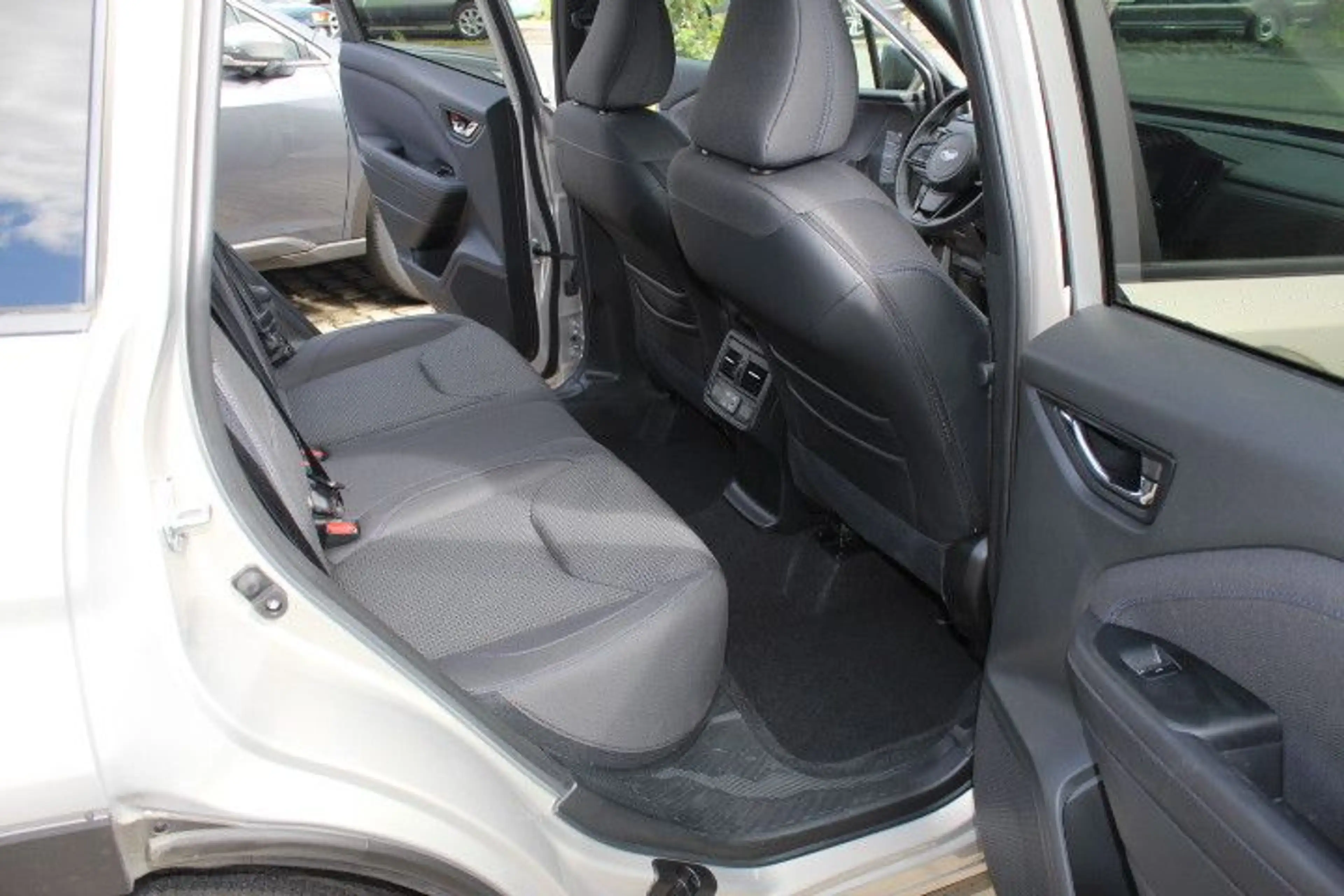 Subaru Forester 2.0 Exclusive — photo 14