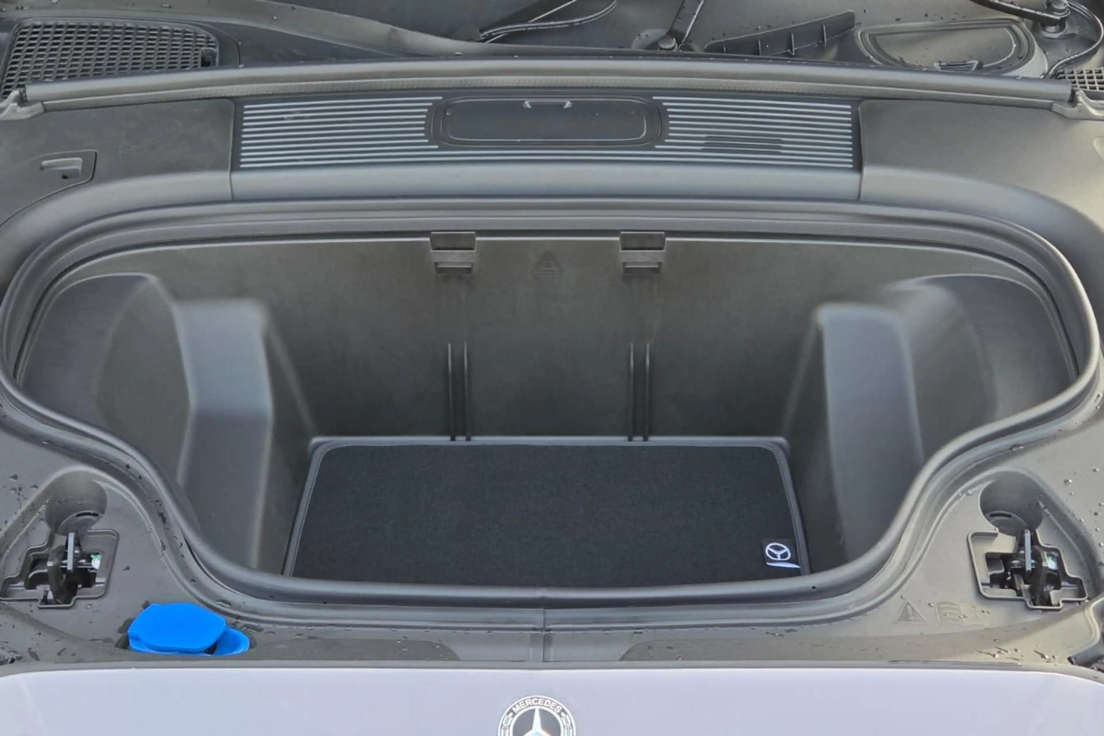 Mercedes-Benz C 400 C Limousine 4MATIC Launch Edition | Premium Pakket — photo 6