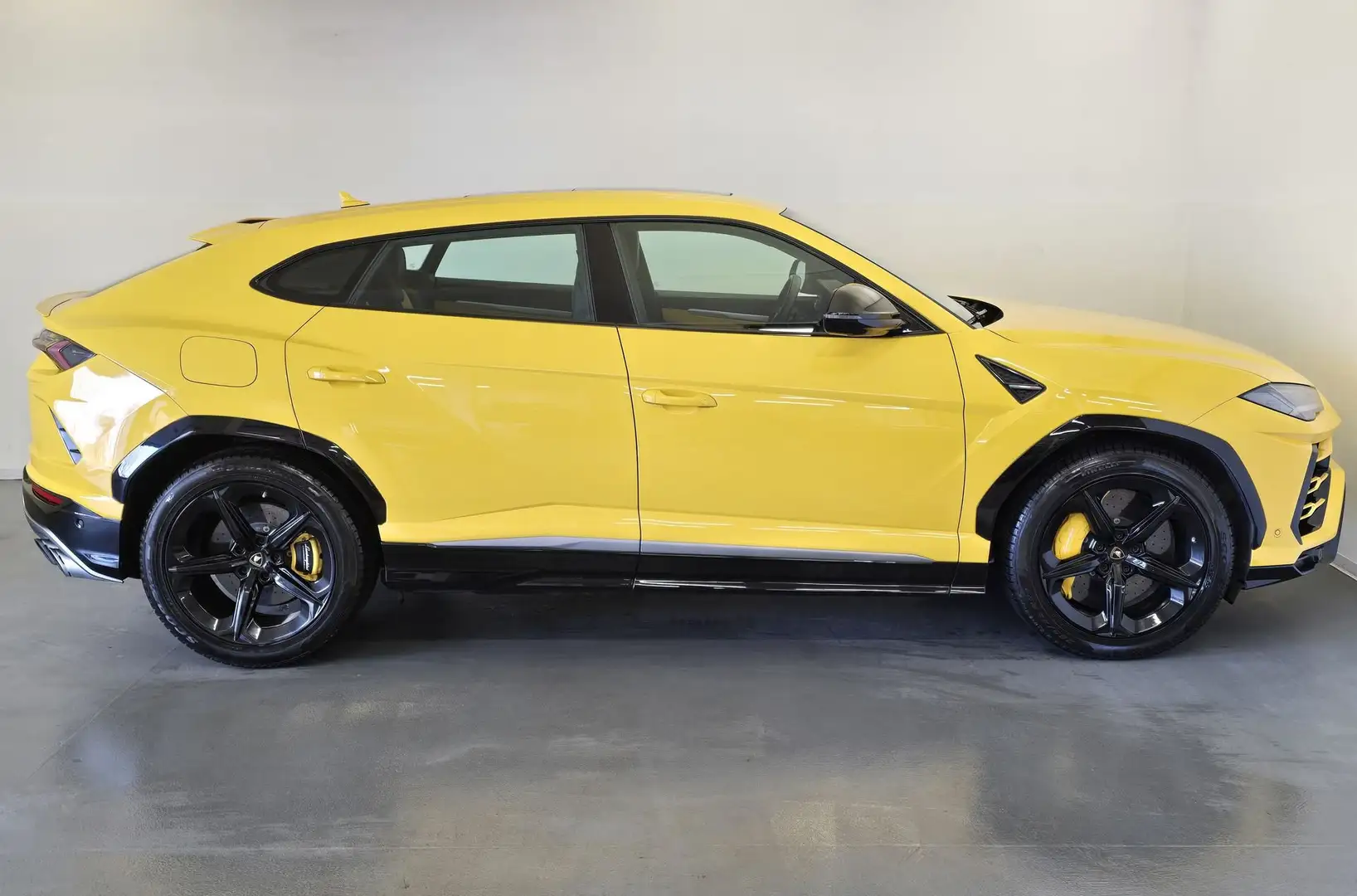 Lamborghini Urus Urus 4.0 Giallo - 2