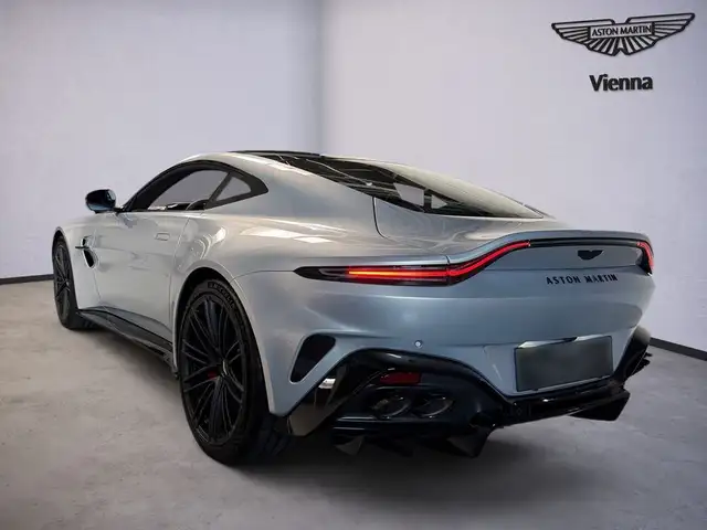 Aston Martin Vantage Coupé | Lightning Silver | Interior Carbon Ansicht 4