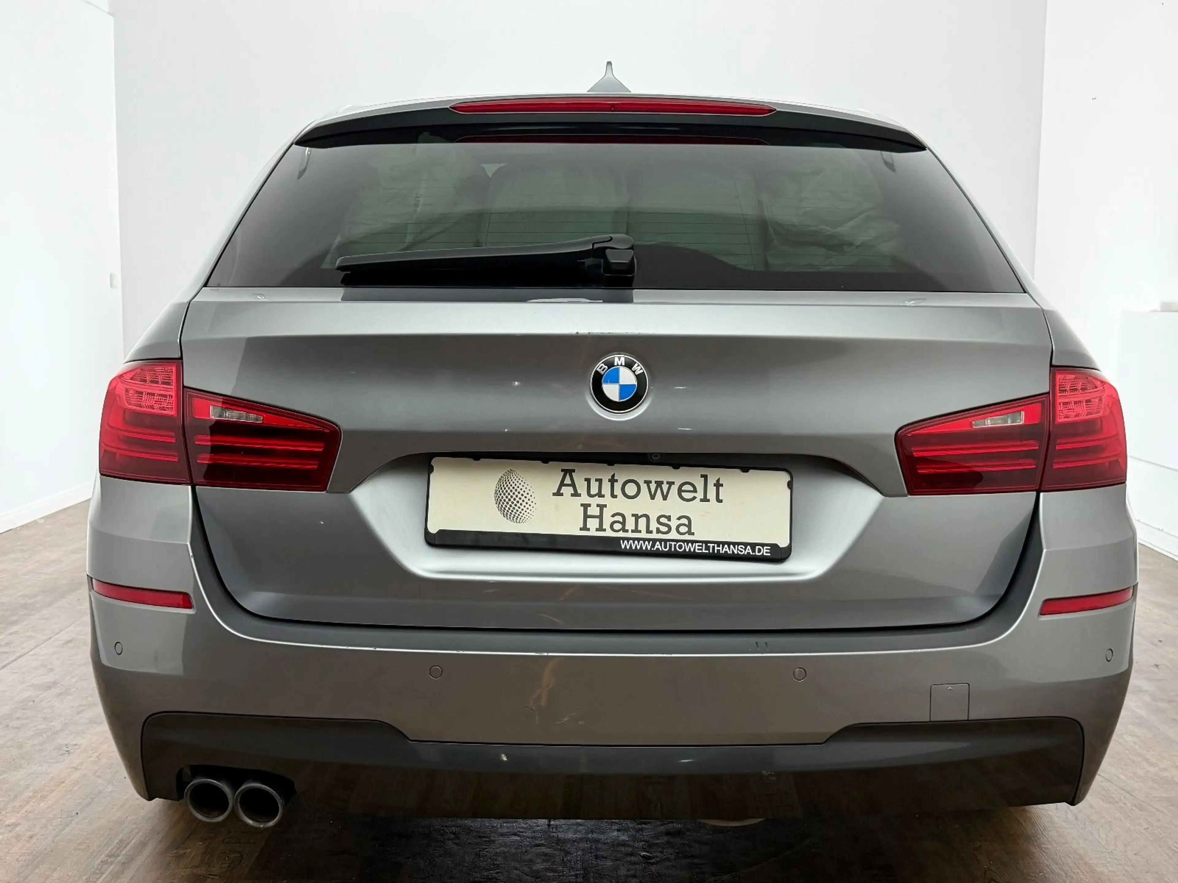 BMW 520 d xD/M-PAKET/1.HD/HUD/PANO/19ZOLL/SPORTSITZ/ — photo 5