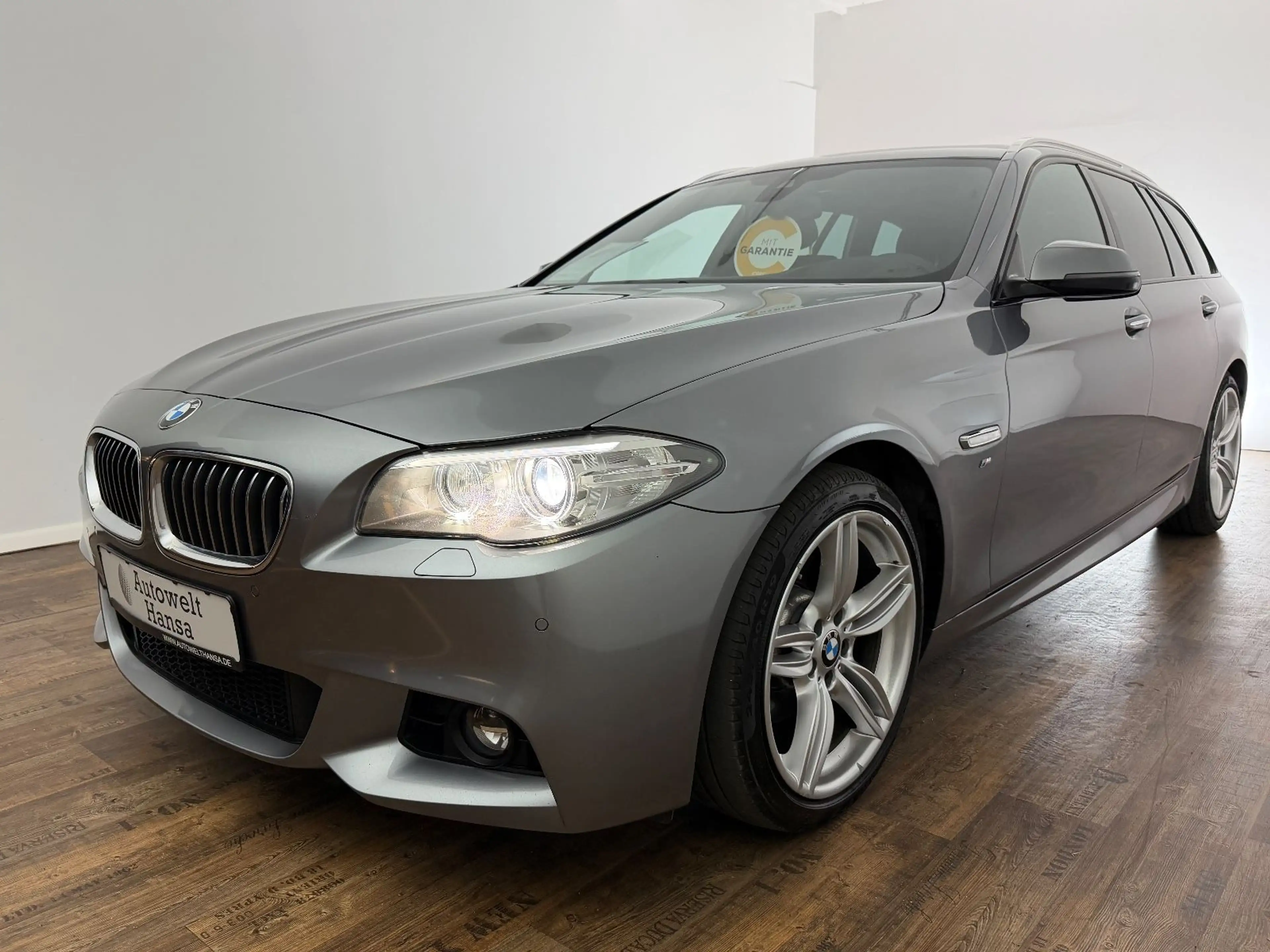 BMW 520 d xD/M-PAKET/1.HD/HUD/PANO/19ZOLL/SPORTSITZ/