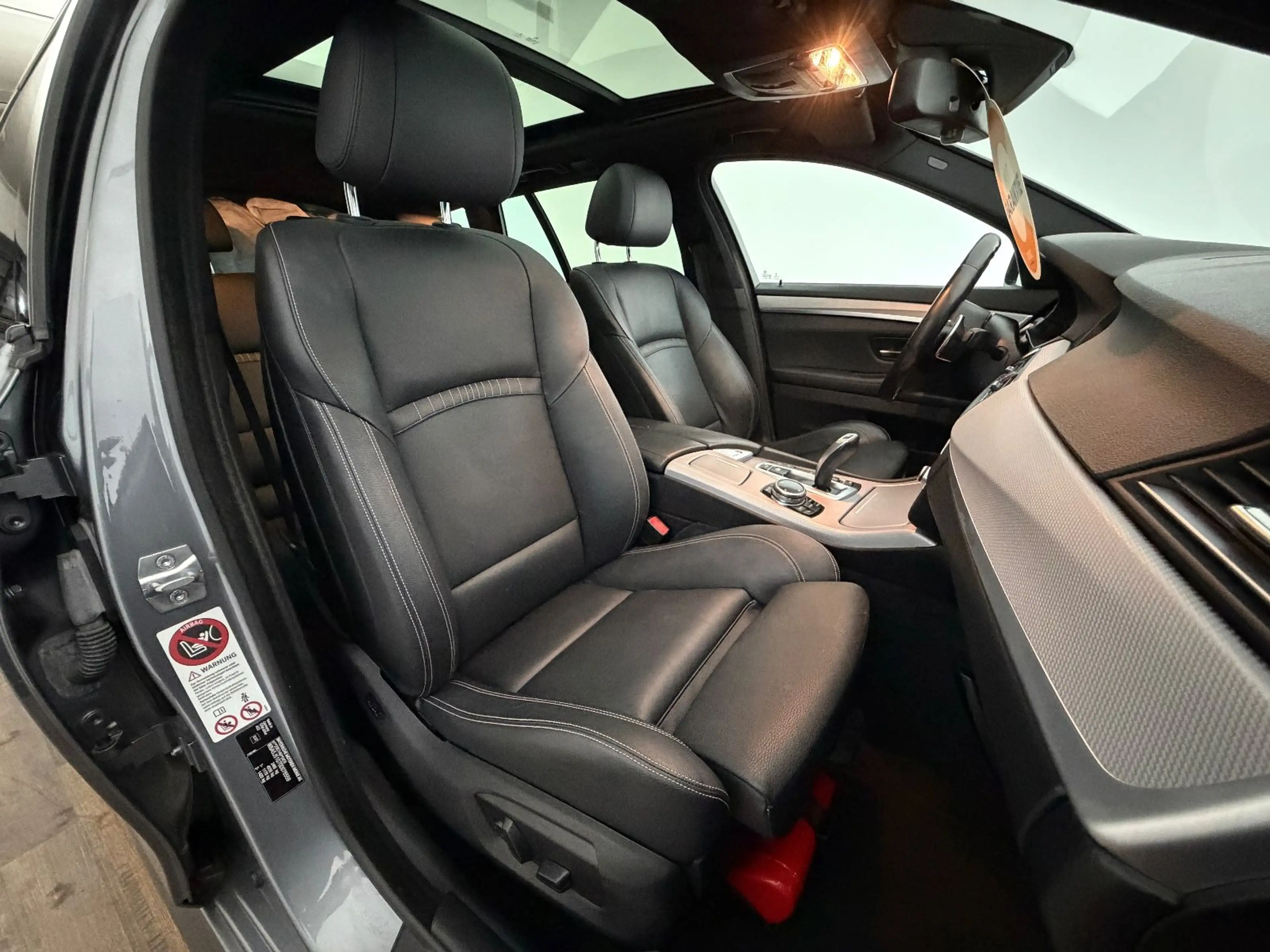 BMW 520 d xD/M-PAKET/1.HD/HUD/PANO/19ZOLL/SPORTSITZ/ — photo 10