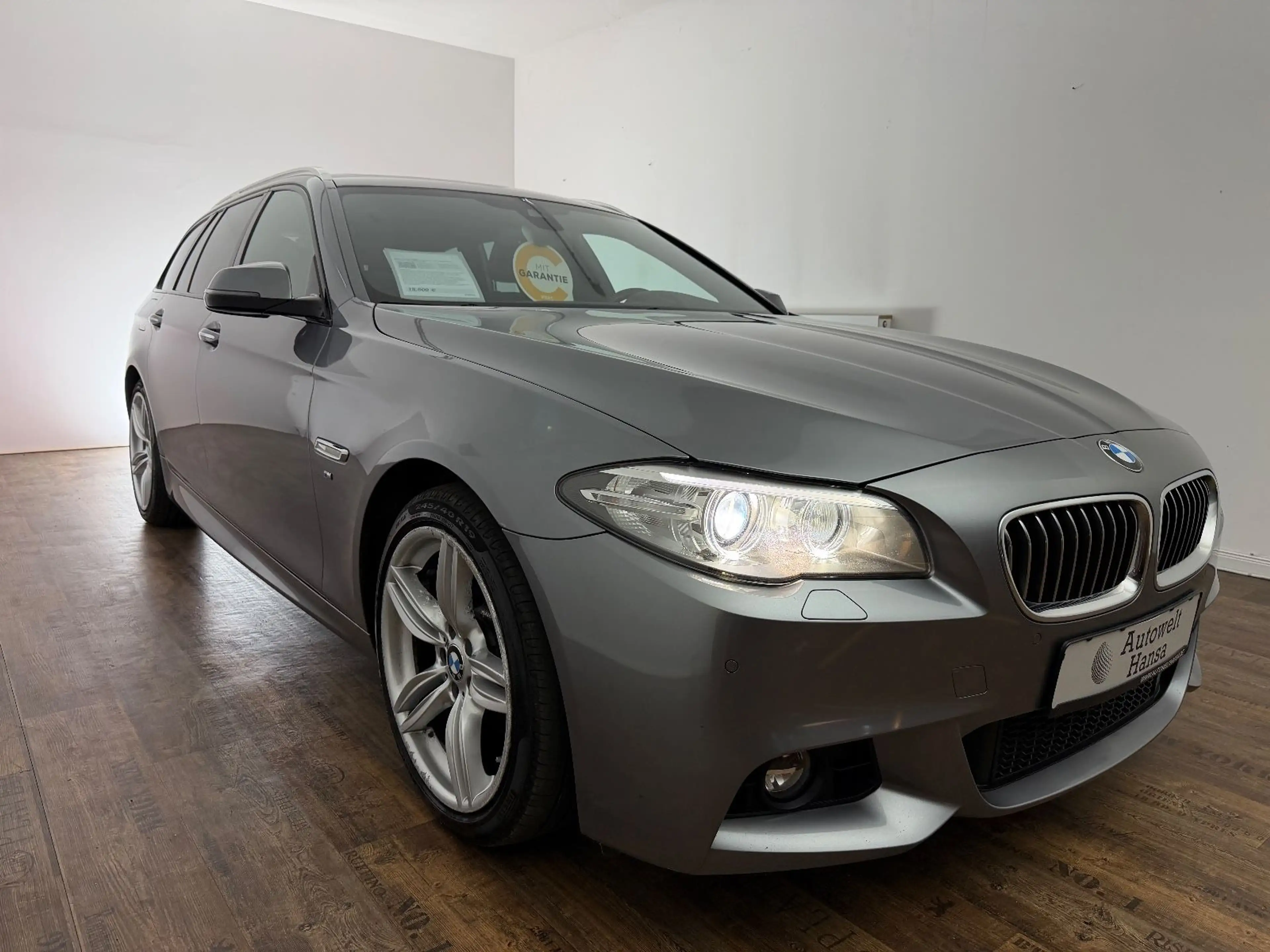 BMW 520 d xD/M-PAKET/1.HD/HUD/PANO/19ZOLL/SPORTSITZ/ — photo 2