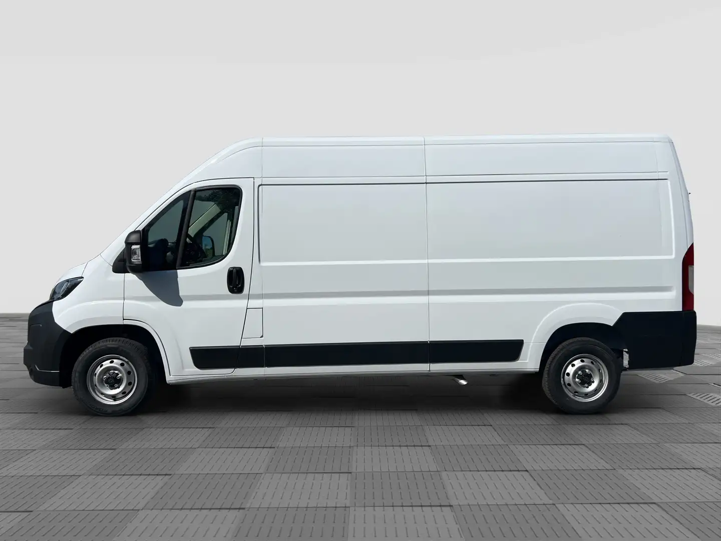 Peugeot Boxer Boxer 333 2.2 BlueHDi 140 S&S PLM-TM Furgone Alb - 2