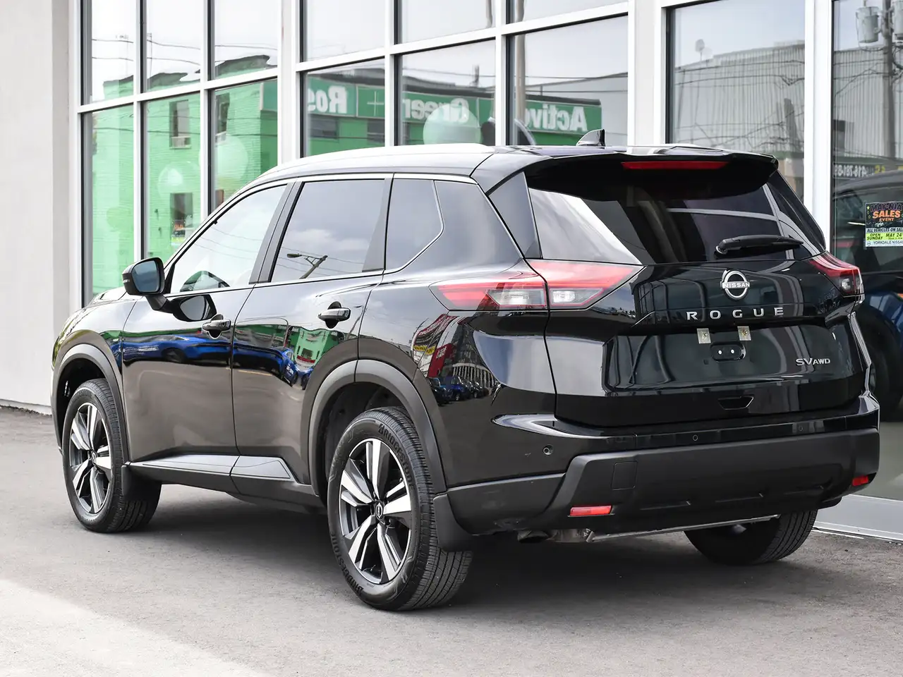 Nissan Rogue снимка Nissan Rogue