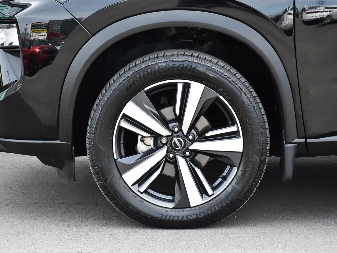 Nissan Rogue снимка Nissan Rogue
