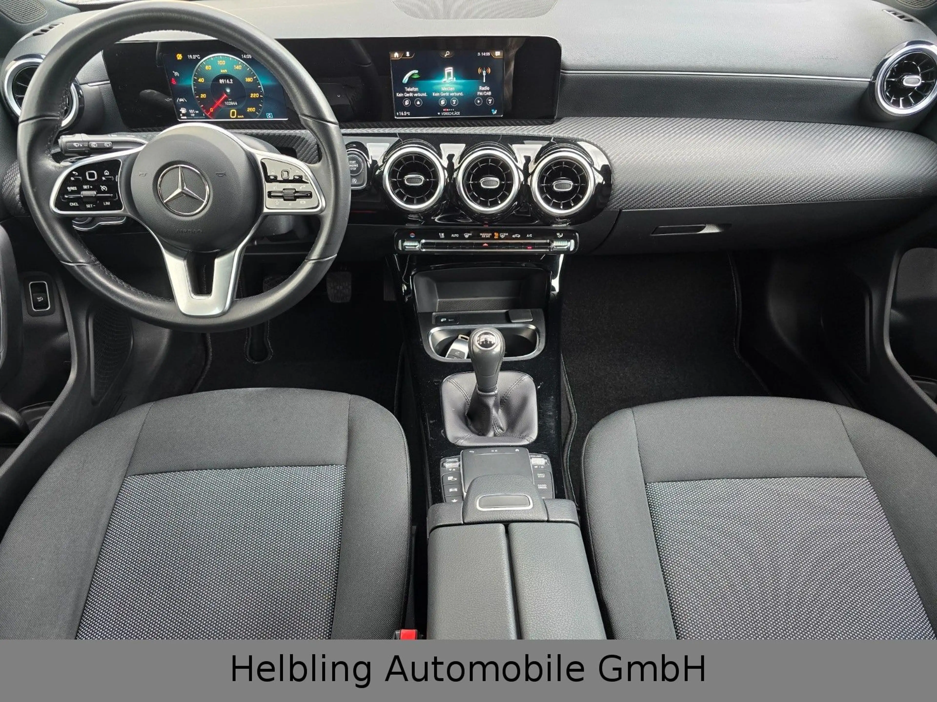 Mercedes-Benz CLA 200 E-Klappe CAM — photo 10