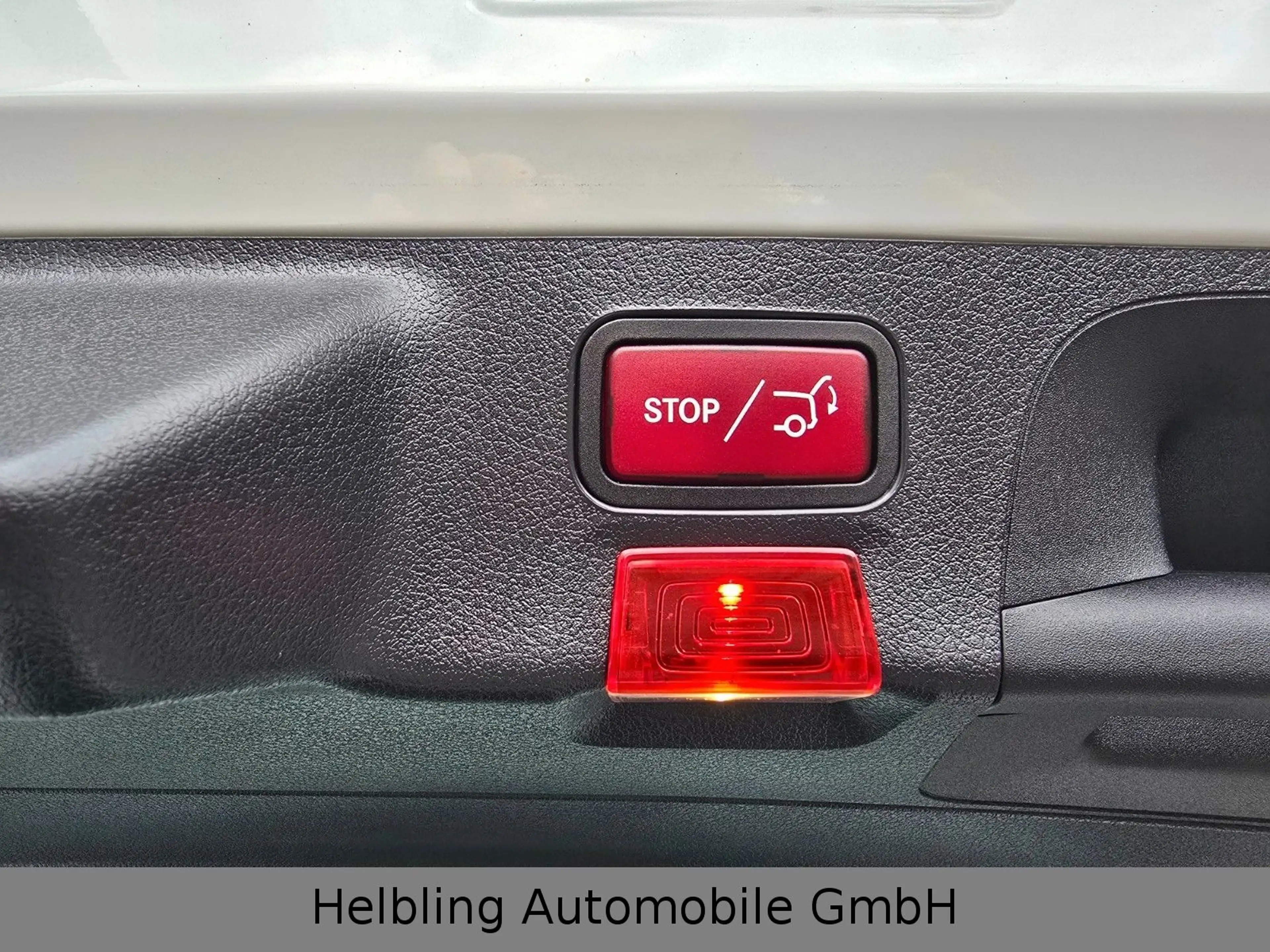 Mercedes-Benz CLA 200 E-Klappe CAM — photo 18