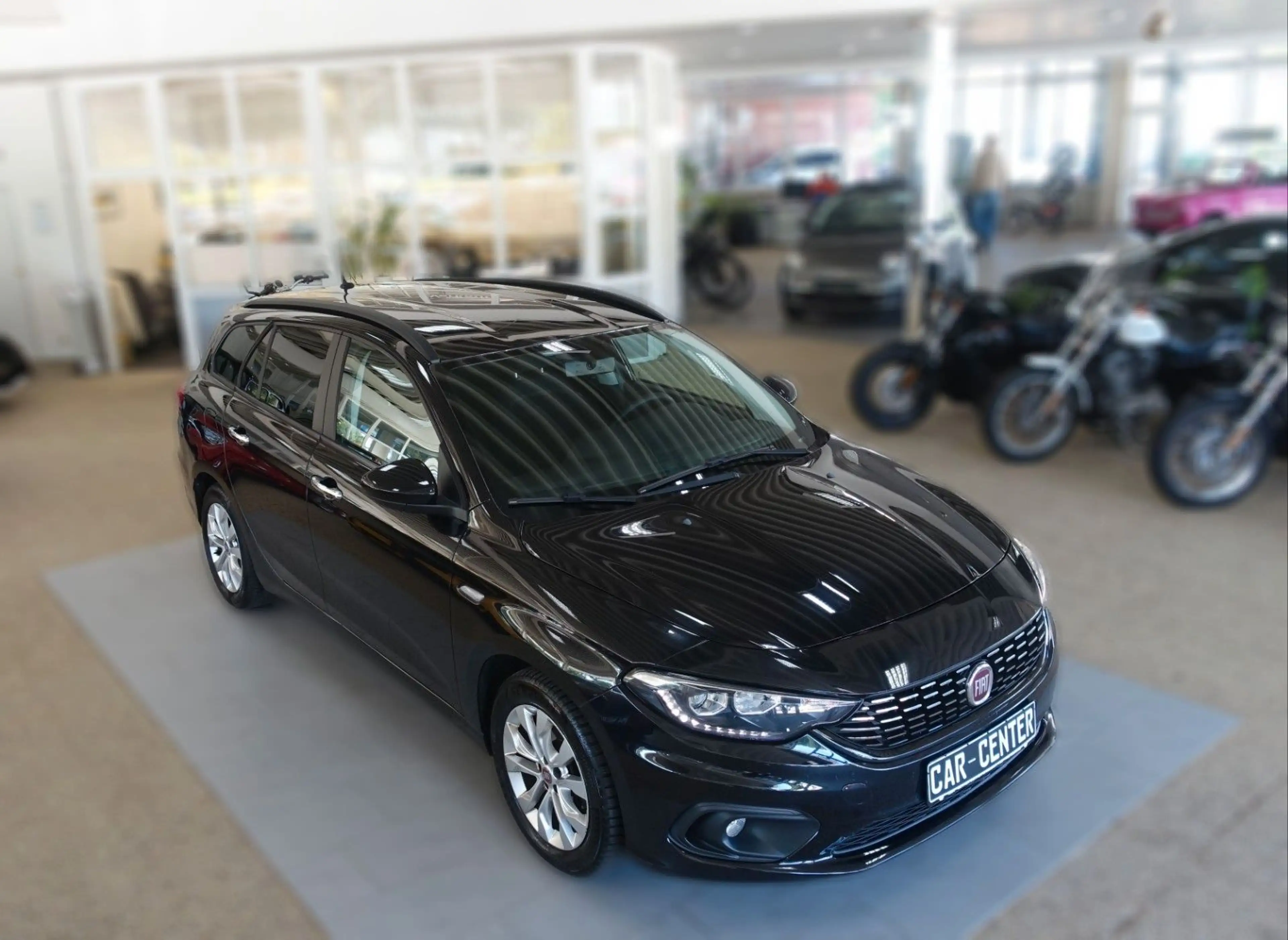 Fiat Tipo Easy Automatik; NAV/ PDC/ AHK/ LED/ GJR/ LM — photo 3