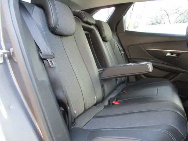 Peugeot 3008 view 14