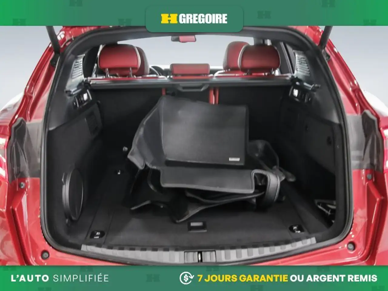 Alfa Romeo Stelvio снимка Alfa Romeo Stelvio