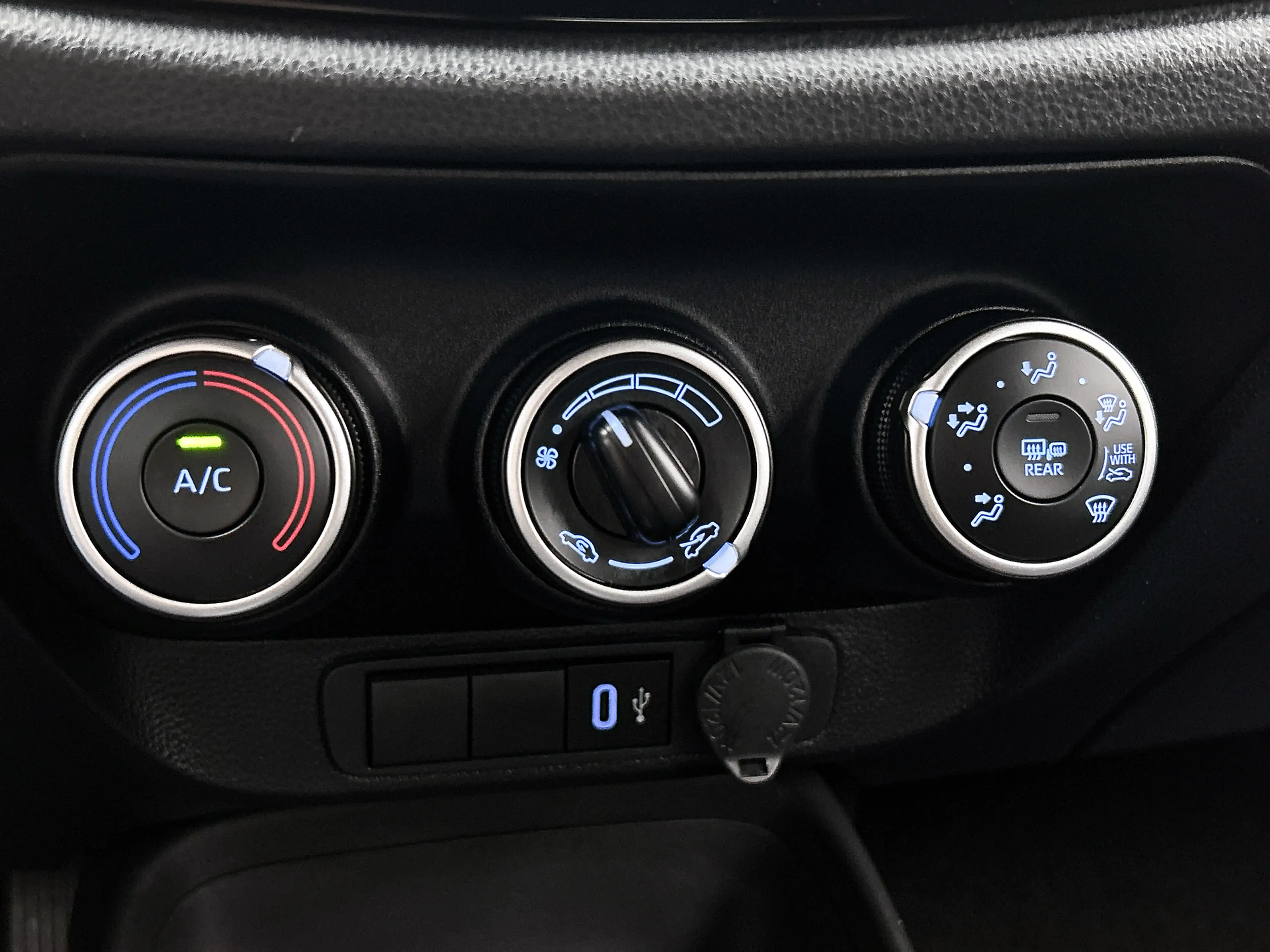 Toyota Aygo X 1.0 VVT-i MT Play | Cruise Control Adaptief | Acht — photo 9