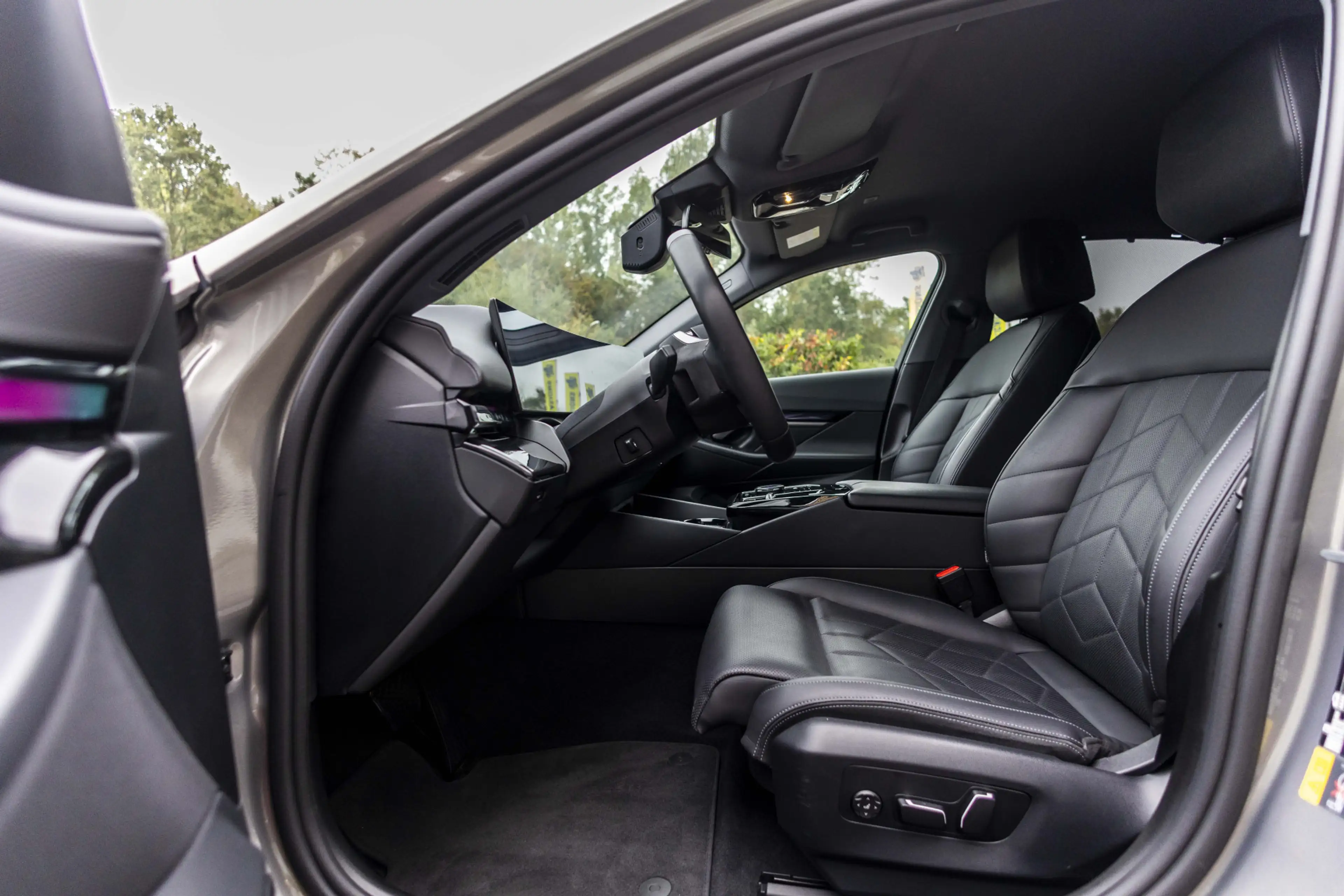 BMW i5 eDrive40 84 kWh Wordt verwacht! Foto's volgen — photo 4