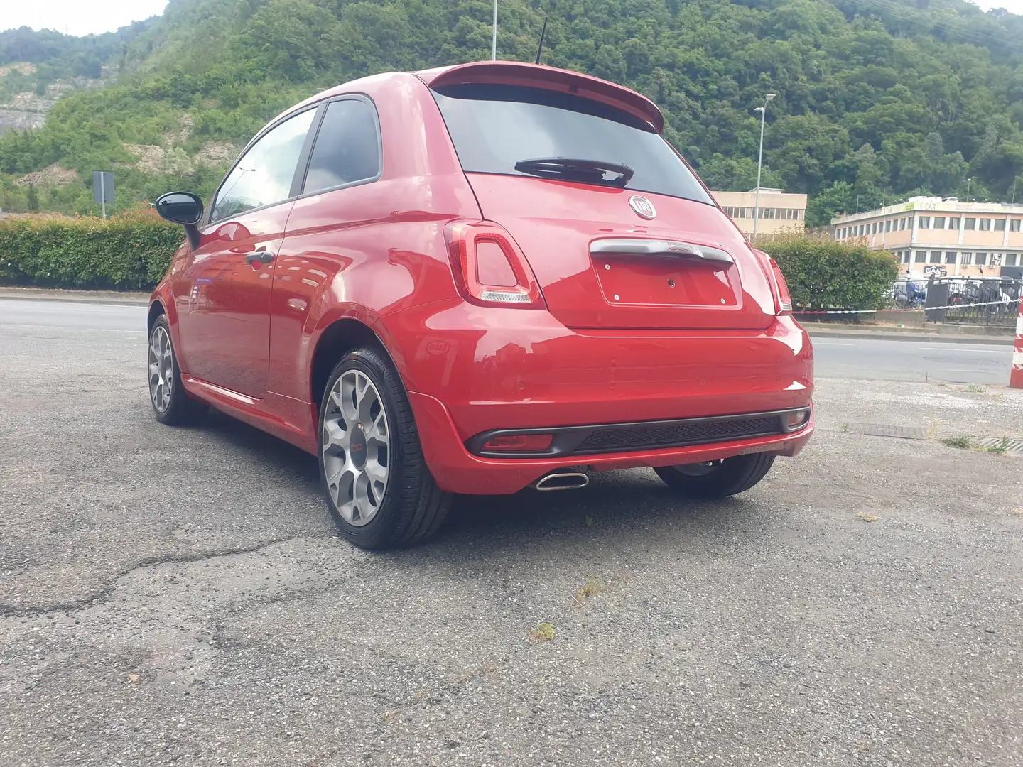 Fiat 500 1.0 hybrid Sport 70cv Rojo - 2