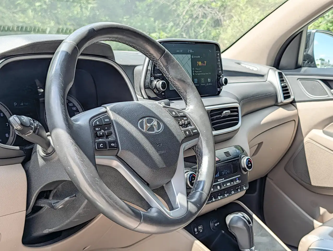 Hyundai TUCSON photo Hyundai TUCSON