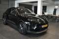 Porsche Macan 4 100 kWh navi pano cruise camera sport chrono 20 Zwart - thumbnail 3