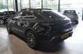 Porsche Macan 4 100 kWh navi pano cruise camera sport chrono 20 Zwart - thumbnail 6