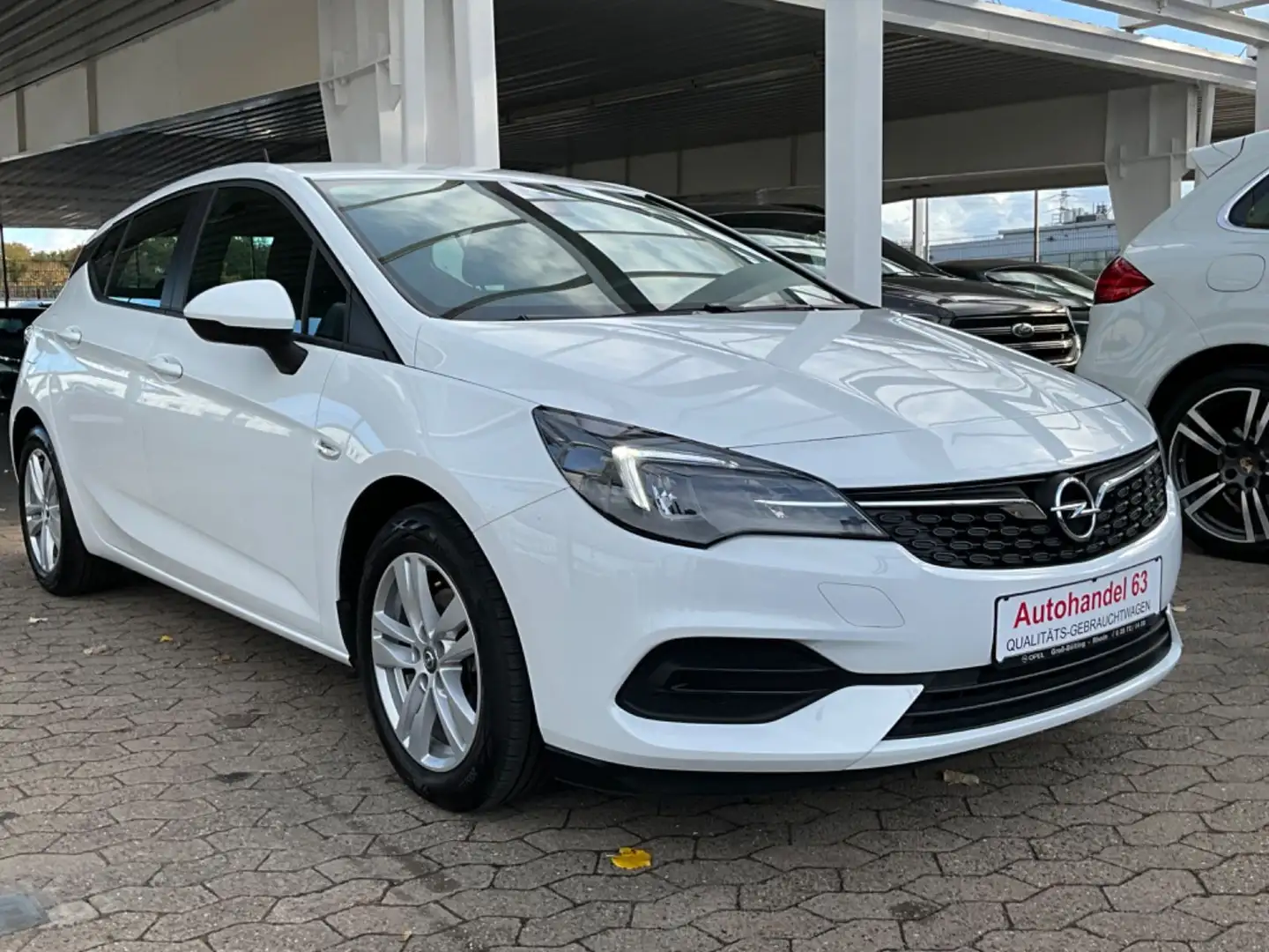 Opel Astra K Lim. 5-trg. Edition*12TKM*Navi*KlimaT*LE Weiß - 2