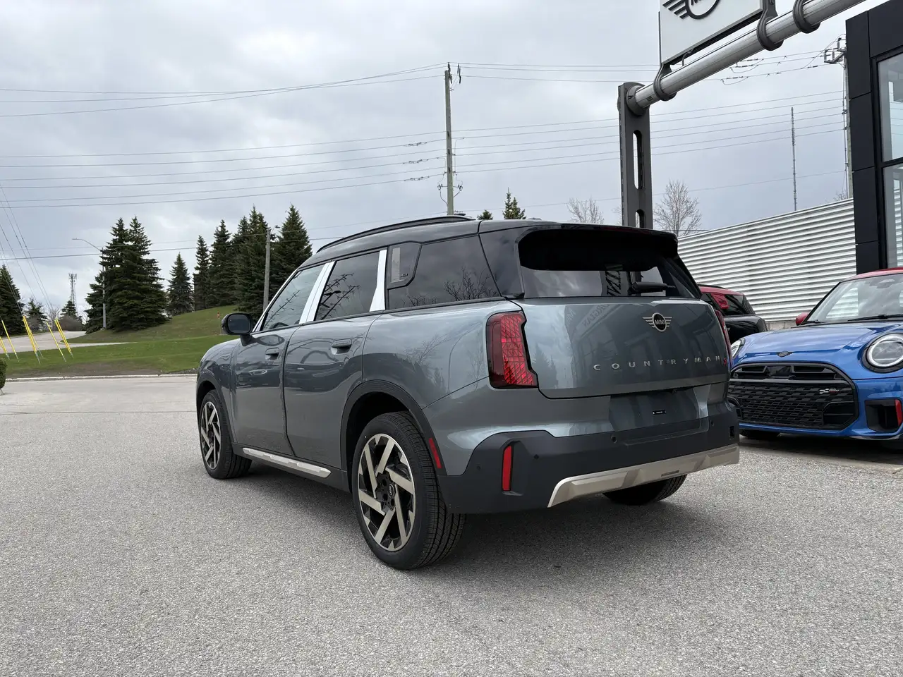 MINI Countryman снимка MINI Countryman