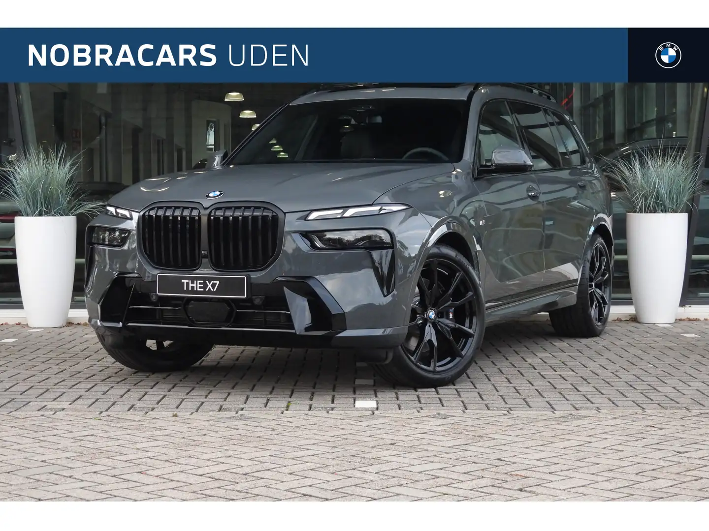 BMW X7 xDrive40i High Executive M Sport Automaat / Trekha Grijs - 1