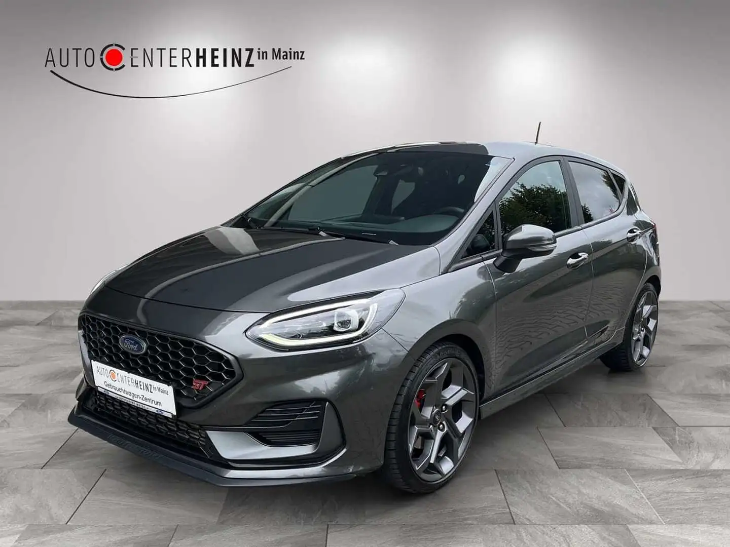 Ford Fiesta ST X Gris - 1