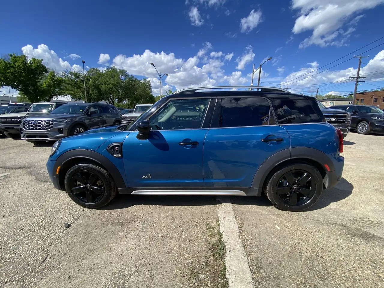 MINI Countryman снимка MINI Countryman