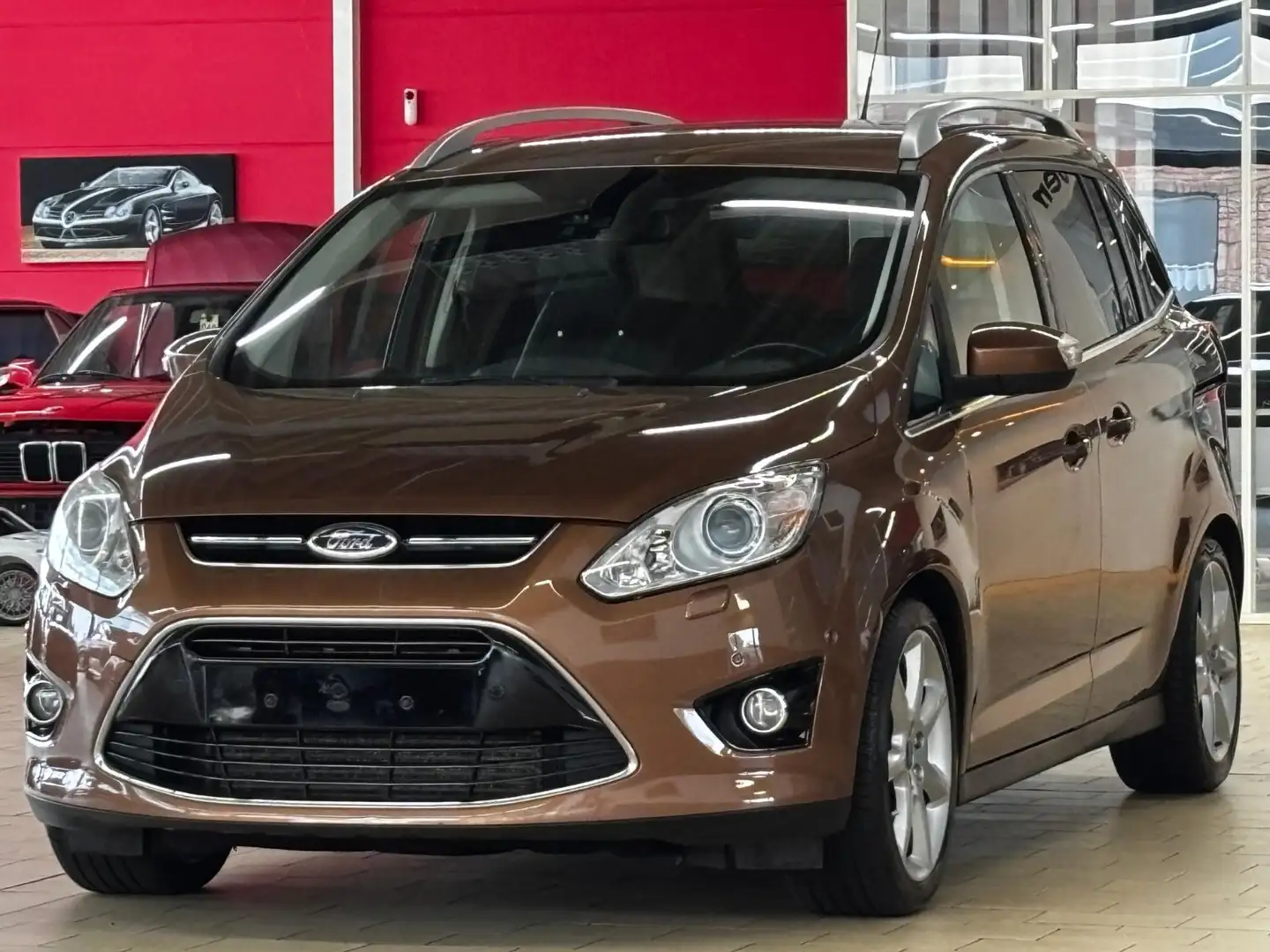 Ford Grand C-Max GRAND C-MAX 2.0 TDCi TiTANiUM *XENON*KAMERA*NAVi Bruin - 1