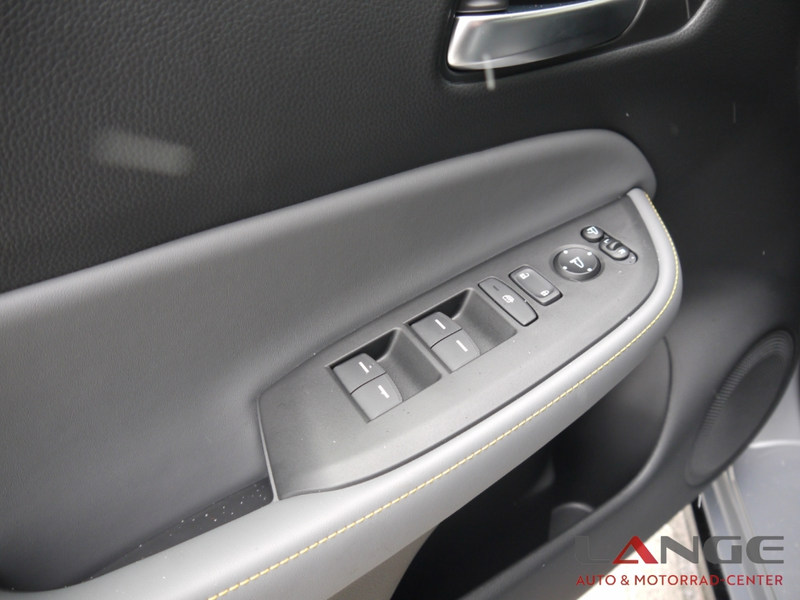 Honda Jazz i-MMD Hybrid 1.5 AT Advance Sport Navi LED ACC App — photo 11