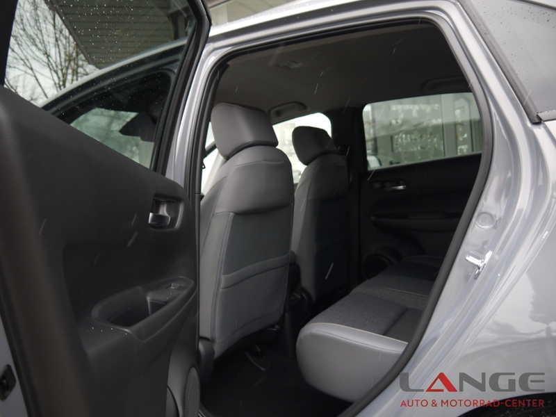 Honda Jazz i-MMD Hybrid 1.5 AT Advance Sport Navi LED ACC App — photo 9
