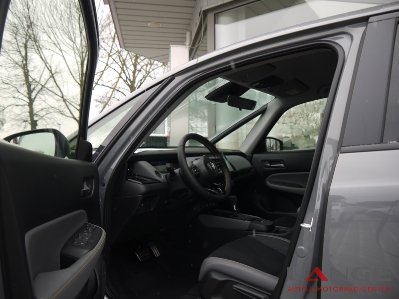 Honda Jazz i-MMD Hybrid 1.5 AT Advance Sport Navi LED ACC App — photo 10
