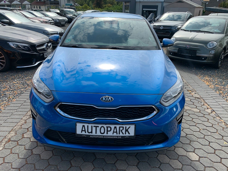 Kia Ceed / cee'd Ceed Spirit*Cam*Apple CarPlay*AndriodAuto*1Hand* — photo 2