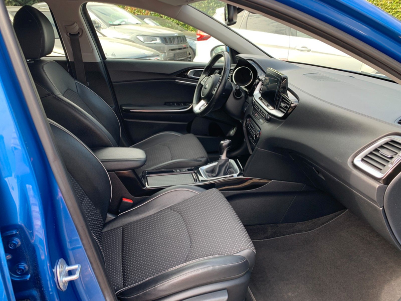 Kia Ceed / cee'd Ceed Spirit*Cam*Apple CarPlay*AndriodAuto*1Hand* — photo 8