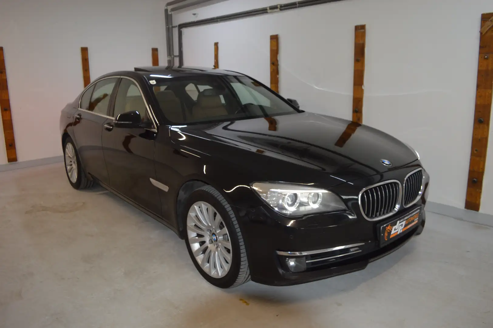 BMW 740 d **xDrive**2.Besitz**gute Ausstattung** Noir - 1