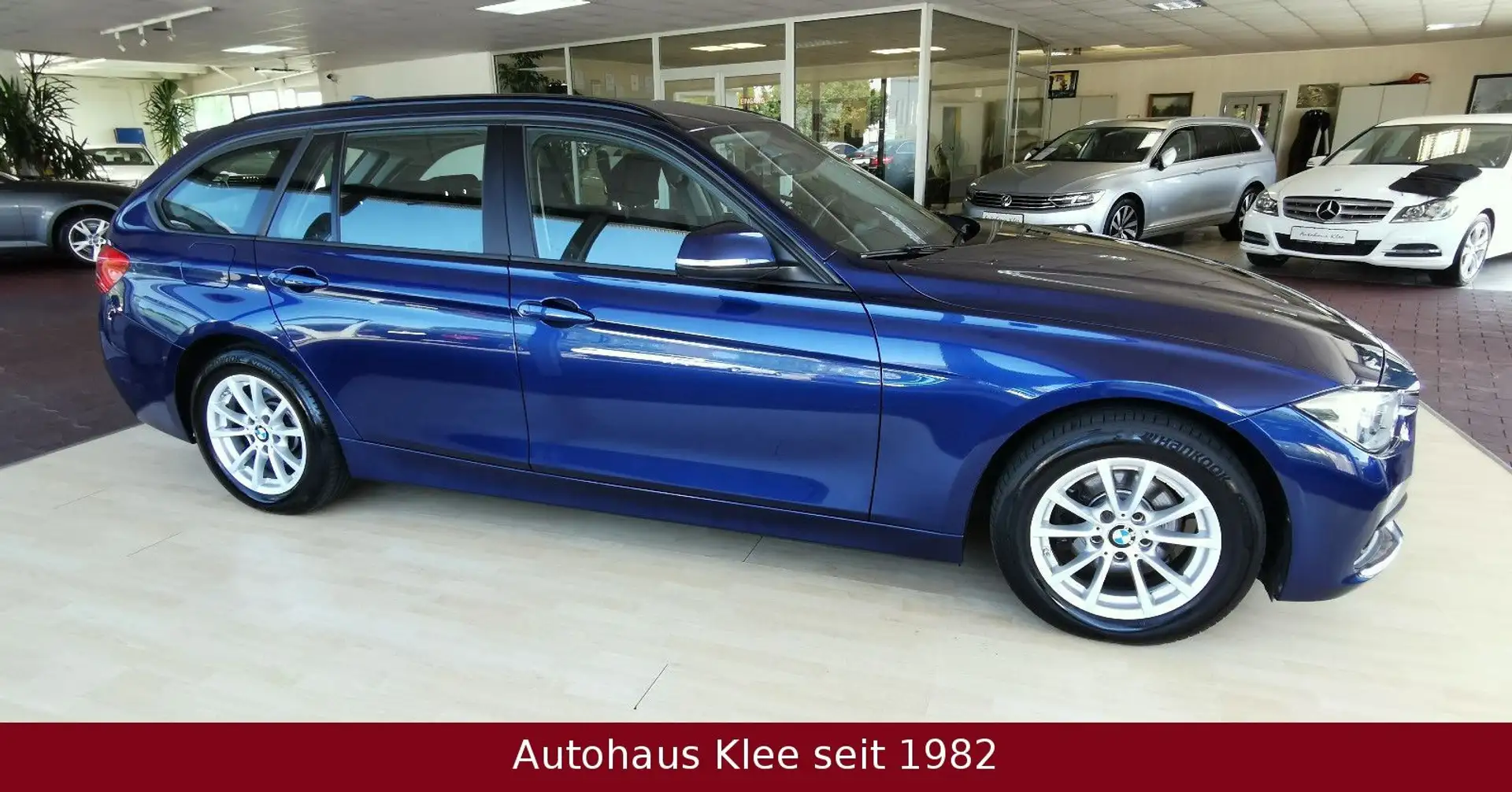 BMW 318 d Touring Automatik *AHK*LED*NAVI* Blau - 2