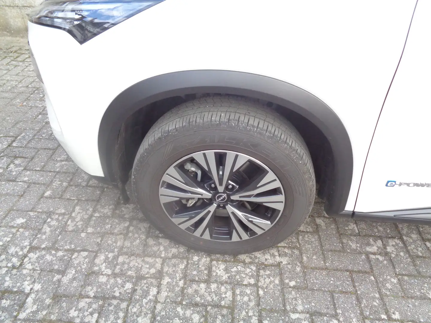 Nissan X-Trail Blanc - 2