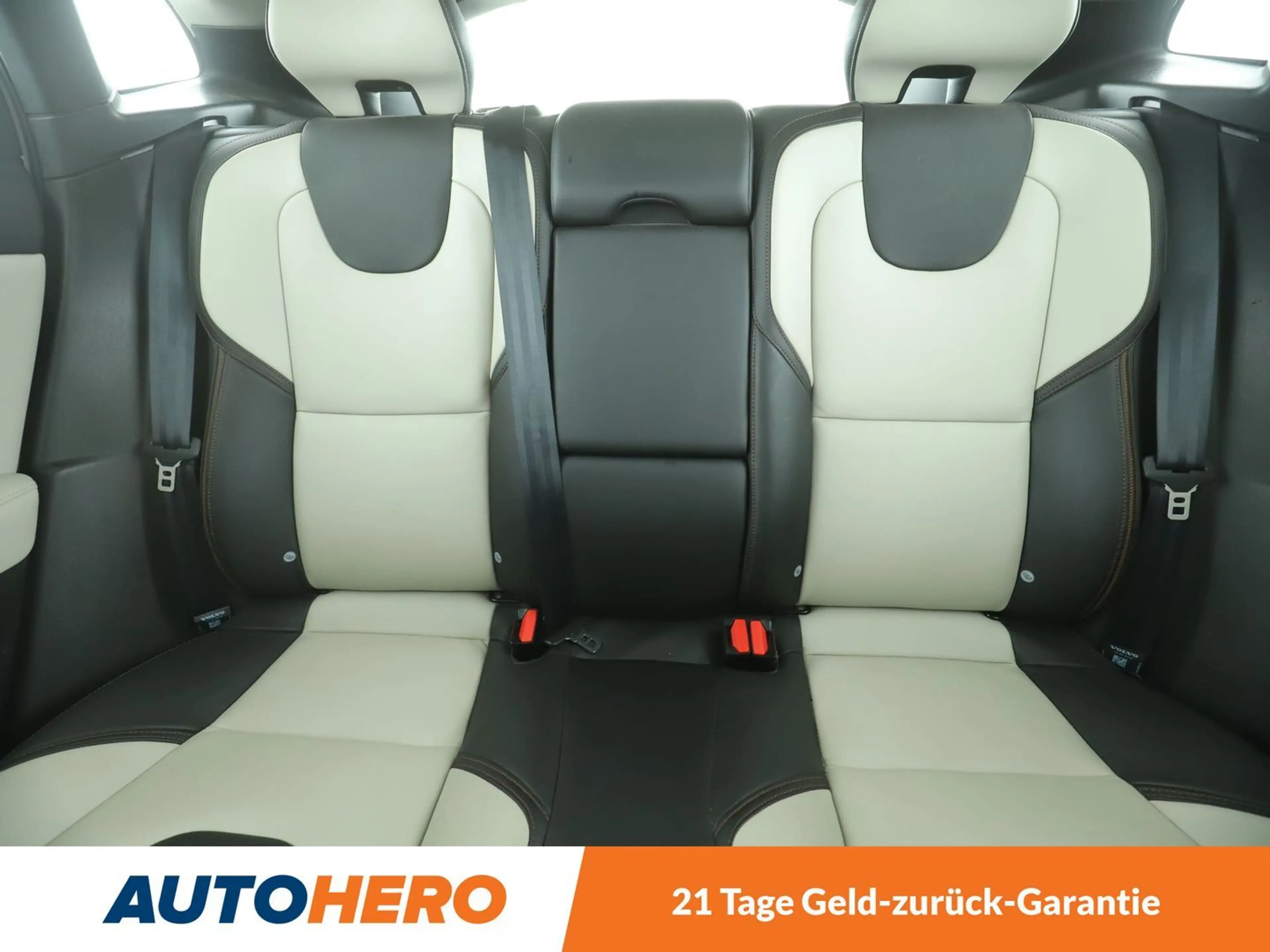 Volvo V40 Cross Country 2.0 D3 Summum Aut.*TEMPO*CAM*SHZ*PDC* — photo 13