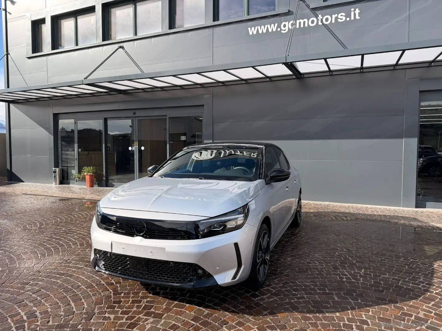 Opel Corsa 1.2 130 CV aut. GS Grigio - 1