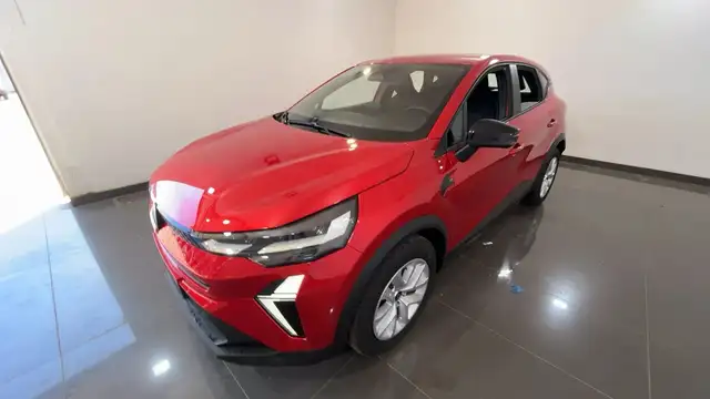 Renault Captur view 2