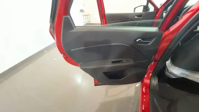 Renault Captur view 12